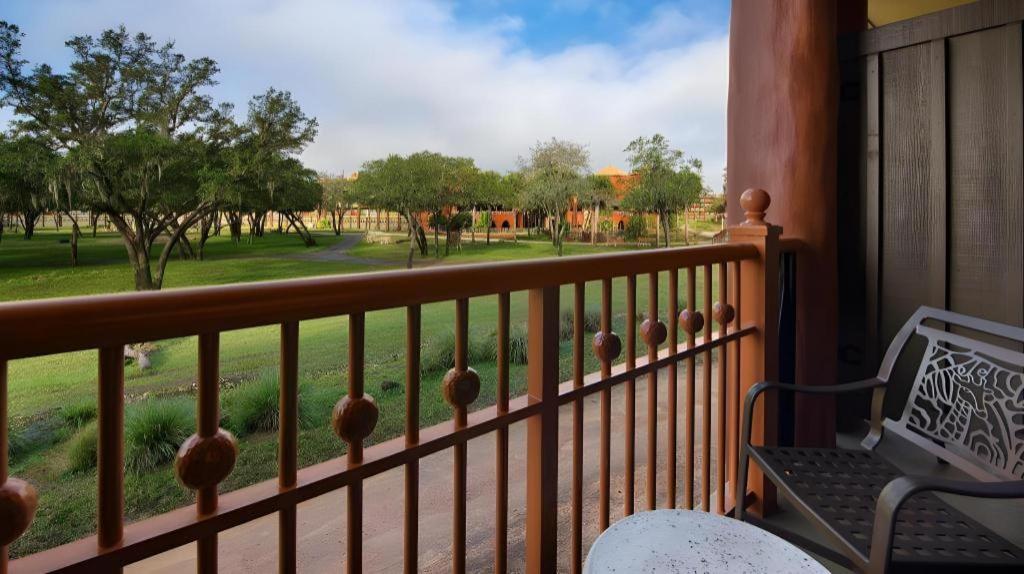 ‪‪Disney's Animal Kingdom Lodge‬‬  Four Corners المظهر الخارجي الصورة